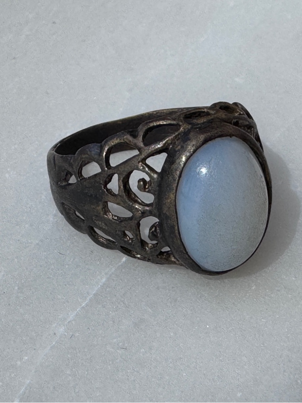 Vintage Ring - Picture 10 of 13